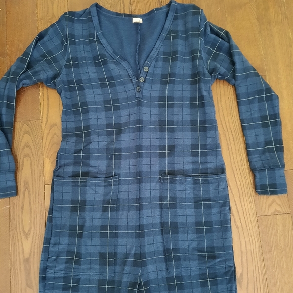 ⚡️SALE⚡️Smash + Tess Wednesday Romper in Blue Holiday Tartan, Size XS - Picture 6 of 13